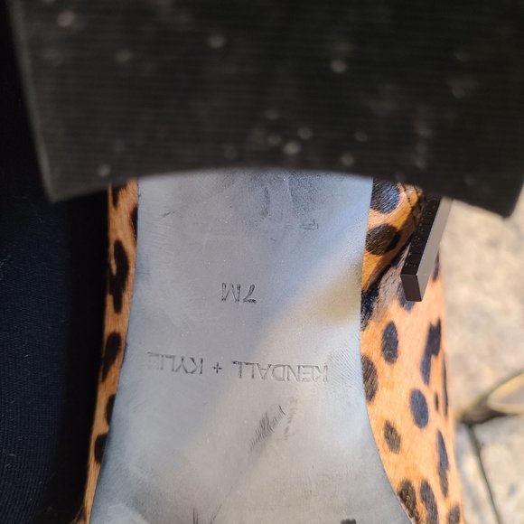 Kendall & Kylie leopard print boots - Picture 5 of 6